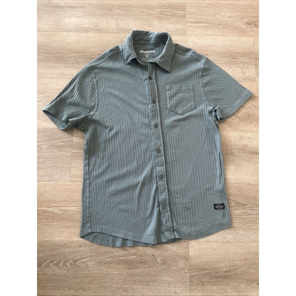 Aéropostale Men’s Button Up Shirt Medium Striped ShortSleeve Retro Vintage Style